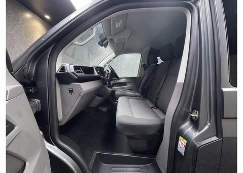 Volkswagen Transporter 2.0 TDI T32 Highline Kombi Double Cab 5dr Diesel DSG FWD SWB Euro 6 (s/s) ( 55