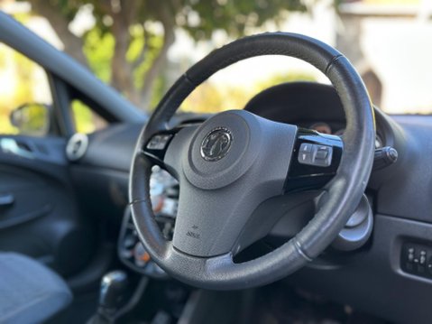 Vauxhall Corsa SE 25
