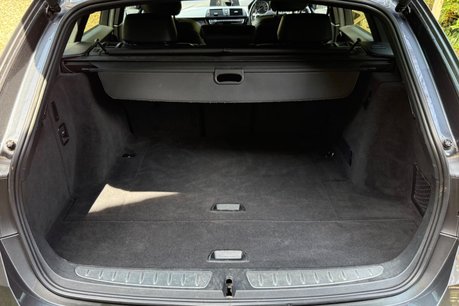 BMW 3 Series 320I XDRIVE M SPORT TOURING 52