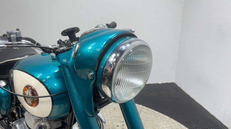 BSA A7 500 SHOOTING STAR 1958 RESTORED CLASSIC COLLECTORS PIECE 20