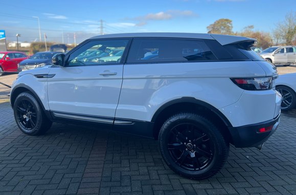 Land Rover Range Rover Evoque 2.2 ED4 PURE TECH COUPE PAN ROOF 15