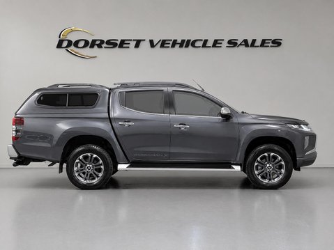 Mitsubishi L200 2.2 DI-D DC Barbarian X Auto 4WD Euro 6 (s/s) 4dr 7