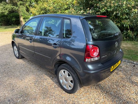 Volkswagen Polo 1.4 Polo S 75 5dr 4