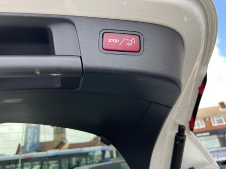 Mercedes-Benz GLA Class 2.0 GLA250 AMG Line PREMIUM PLUS SUV 5dr Petrol 7G-DCT 4MATIC Euro 6(211ps) 30