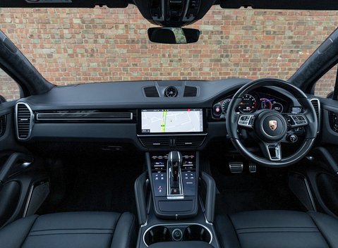 Porsche Cayenne Turbo S E-Hybrid 21