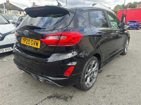 Ford Fiesta ST-LINE EDITION 9