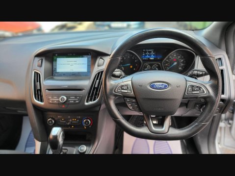 Ford Focus ST-LINE 26
