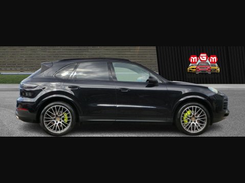 Porsche Cayenne V6 44