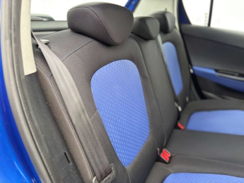 Hyundai i20 1.4 i20 Comfort Auto 5dr 26