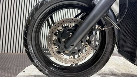 Triumph Thunderbird STORM 2012 21K LONG MOT BIG CC CRUISER TWIN 1700CC 14