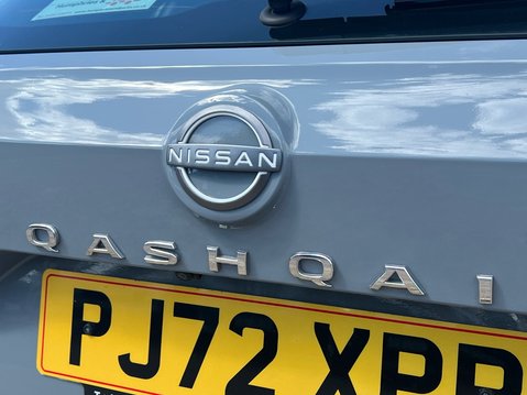 Nissan Qashqai DIG-T ACENTA PREMIUM DCT MHEV 20