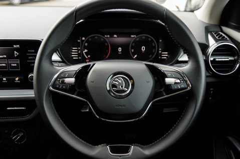 Skoda Fabia COLOUR EDITION TSI 21