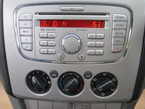 Ford Focus 1.6 Style 5dr 20
