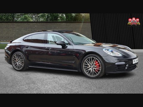 Porsche Panamera PDK 49