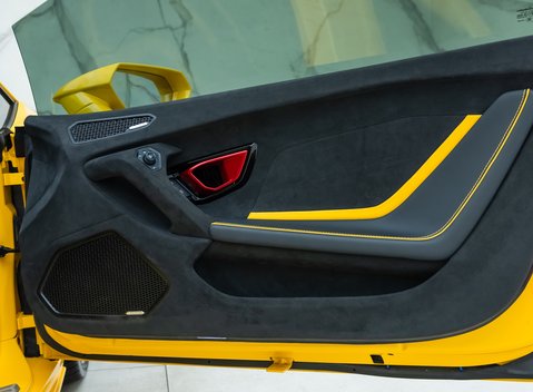 Lamborghini Huracan Tecnica 22