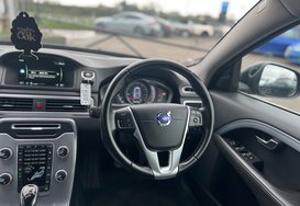 Volvo V70 2.0 D4 SE LUX AUTOMATIC ESTATE 33