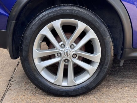 Nissan Juke 1.2 Juke N-Connecta DiG-T 5dr 35