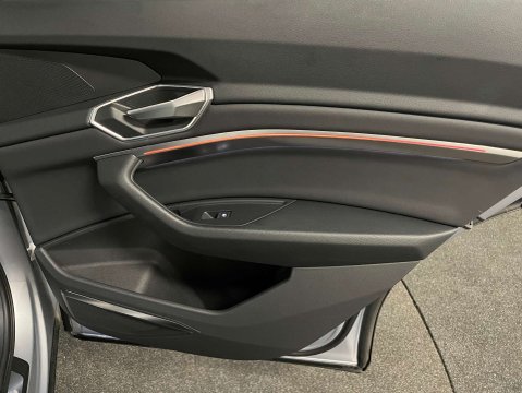 Audi E-Tron e-tron Technik 50 Quattro 4WD 5dr 30