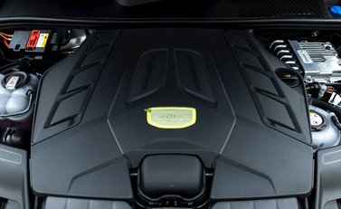 Porsche Cayenne Turbo S E-Hybrid 30