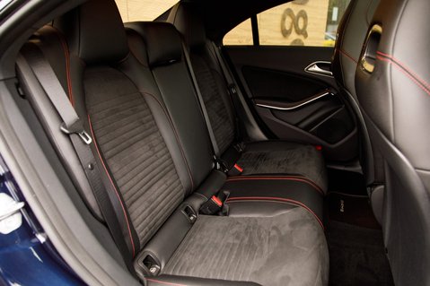 Mercedes-Benz CLA Class CLA 200 AMG LINE NIGHT EDITION PLUS 31