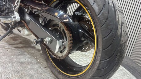 Suzuki GSR750 2011 ONLY 16K GOOD RUNNING NAKED PROJECT BIKE 750CC INLINE 4 11