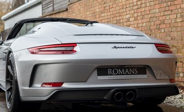 Porsche 911 (991.2) Speedster 29
