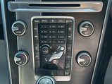Volvo XC60 2.4 D5 R-Design Nav Auto AWD Euro 6 (s/s) 5dr 23