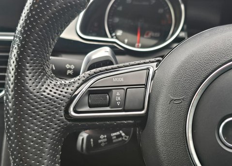 Audi RS5 4.2 FSI V8 Coupe 2dr Petrol S Tronic quattro Euro 5 (450 ps) 13