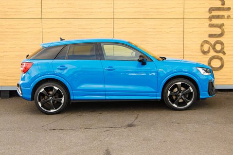 Audi Q2 TFSI S LINE BLACK EDITION 12