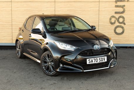 Toyota Yaris EXCEL FHEV