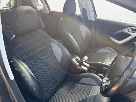 Peugeot 2008 1.2 PureTech Allure Premium Euro 6 (s/s) 5dr 10