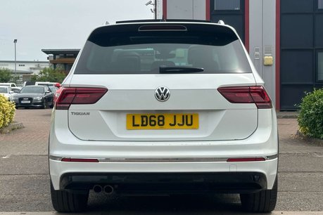 Volkswagen Tiguan 2.0 TDI R-Line SUV 5dr Diesel Manual Euro 6 (s/s) (150 ps) 16