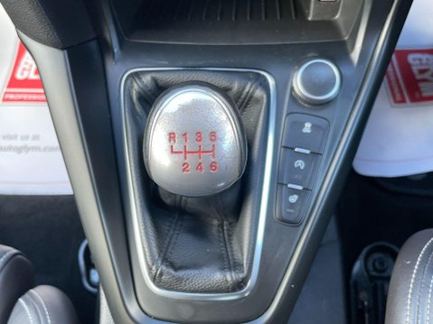 Ford Focus 2.0T EcoBoost ST-3 Euro 6 (s/s) 5dr 35