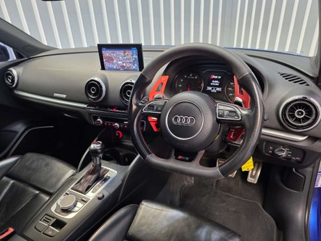Audi RS3 2.5 TFSI Sportback 5dr Petrol S Tronic quattro Euro 6 (s/s) (Nav) (367 ps) 19