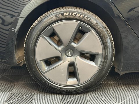 Tesla Model 3 Standard Range Plus Auto RWD 4dr 20