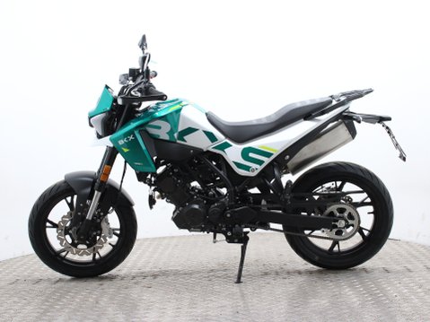 Benelli BKX 125 S 12