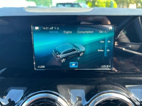 Mercedes-Benz GLA 1.3 GLA180 AMG Line SUV 5dr Petrol 7G-DCT Euro 6 (s/s) (136 ps) 40