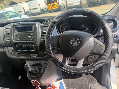 Vauxhall Vivaro 1.6 Vivaro 2900 Bi-T CDTi S/S 7