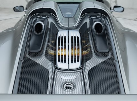 Porsche 918 Spyder 63