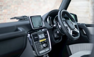 Mercedes-Benz G Series Brabus G700 17