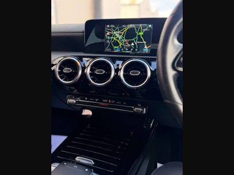 Mercedes-Benz A Class 1.5 A 180 SE D Auto 5dr 34