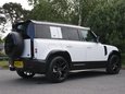 Land Rover Defender 2.0 SD4 SE Auto 4WD Euro 6 (s/s) 5dr 19