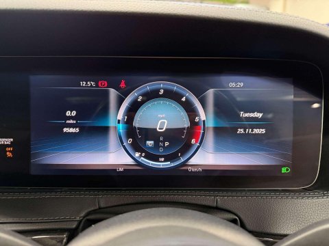 Mercedes-Benz S Class 2.9 S350Ld AMG Line (Executive) Saloon 4dr Diesel G-Tronic+ Euro 6 (s/s) (2 59