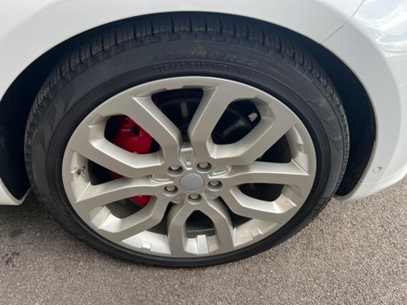 Land Rover Range Rover Sport SDV8 AUTOBIOGRAPHY DYNAMIC 18