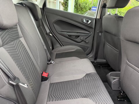 Ford Fiesta 1.25 Zetec Euro 5 5dr 24