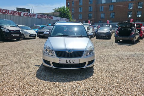 Skoda Roomster SE PLUS.7 SERVICES..IDEAL FOR DOGS, WHEELCHAIR.SUNROOF..LAST OWNER 7 YEARS 3