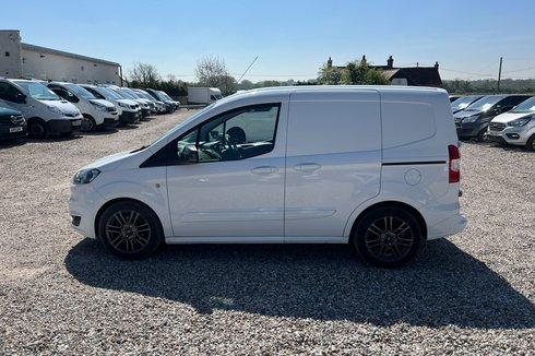 Ford Transit Courier SWB L1H1 Low Roof Sport Air Con Alloys Sensors EURO 6 NO VAT