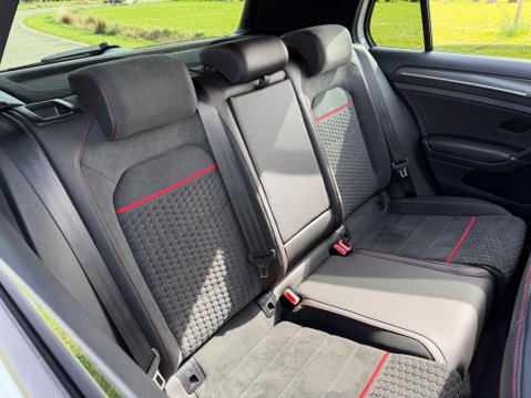 Volkswagen Golf 2.0 TSI GTI Performance Euro 6 (s/s) 5dr 35