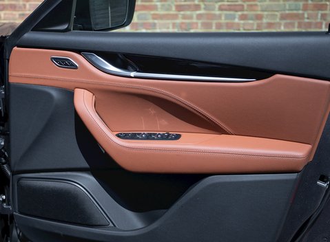 Maserati Levante S GranSport 22