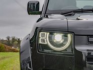 Land Rover Defender D300 X-Dynamic HSE URBAN 23